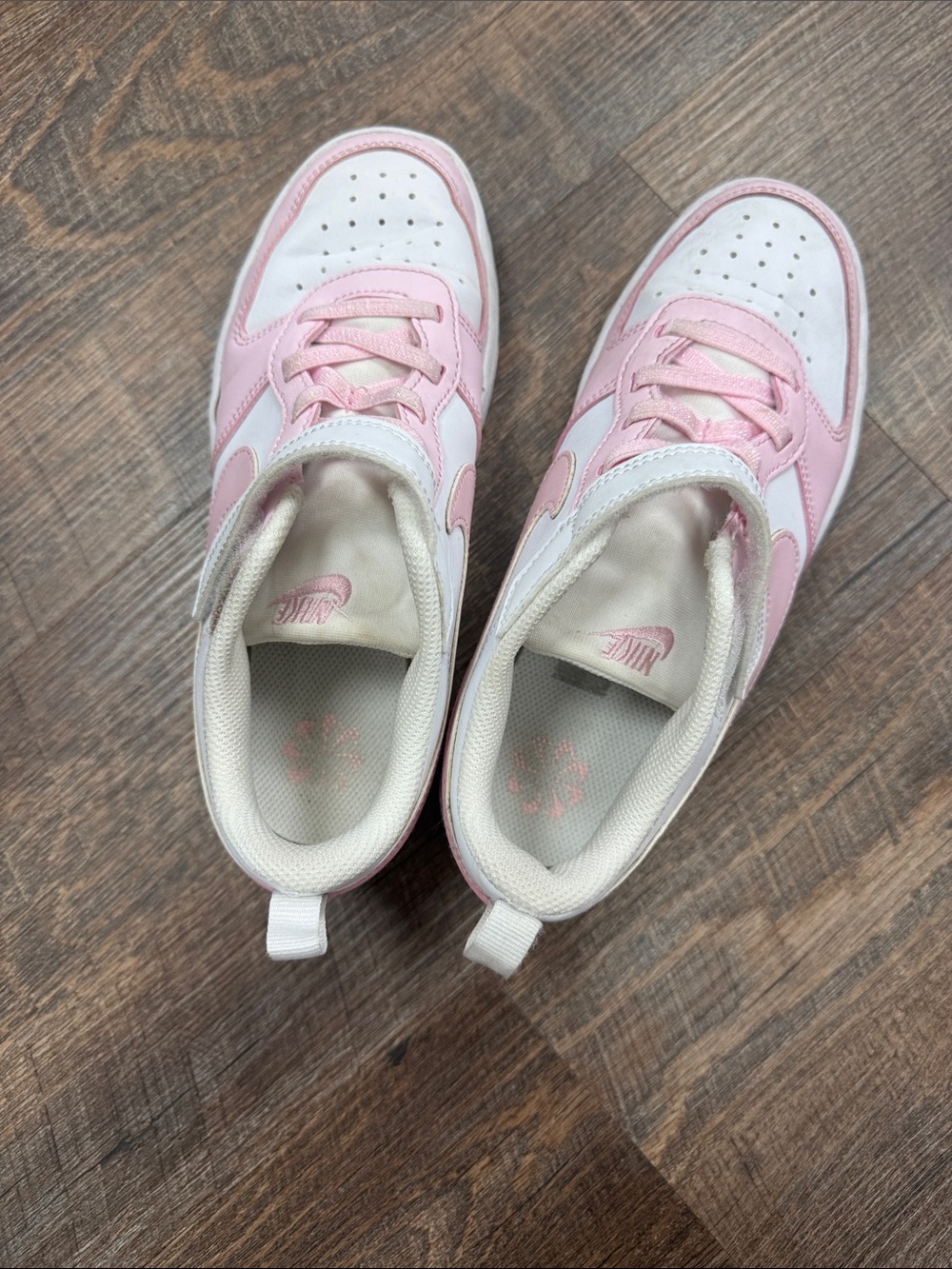 Nike Kids White and Light Pink Low-Top Sneakers